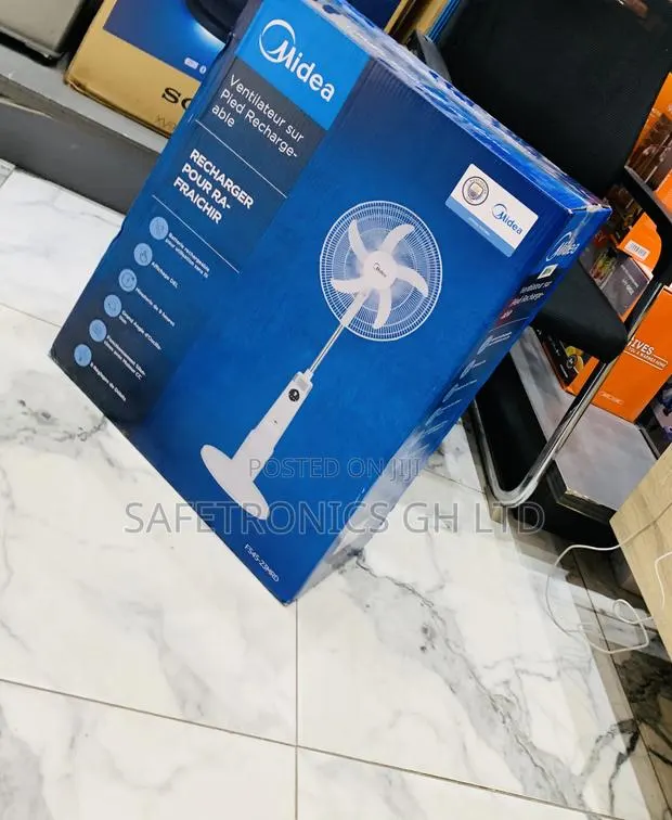 Valuable Fast Midea 18′′ Rechargeable Stand Fan (Model FS45-23MRD) · Photo 1