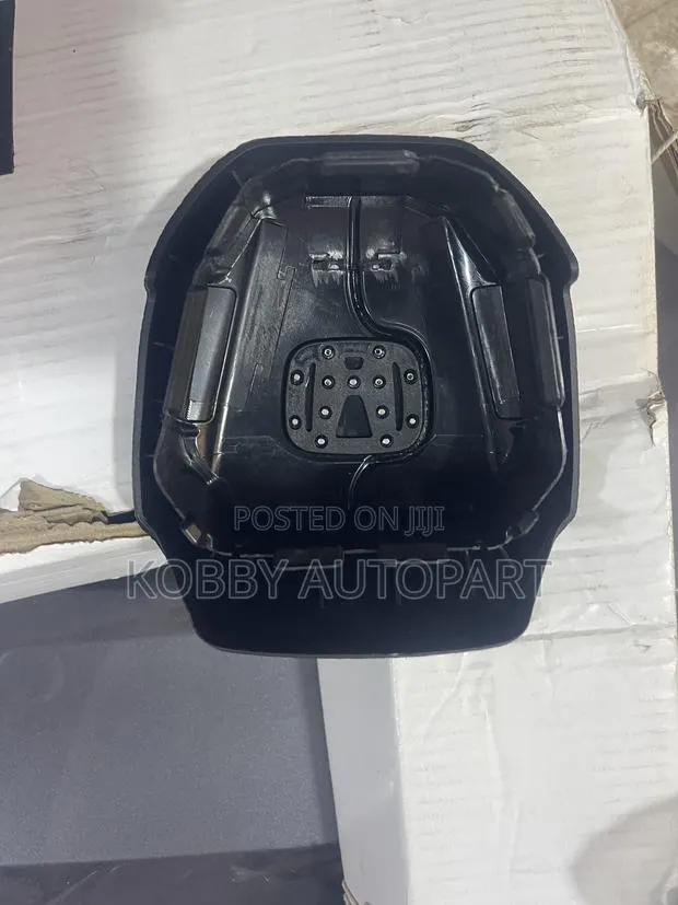 Honda CRV Airbag Cover 2020 2021 2022 · Photo 1