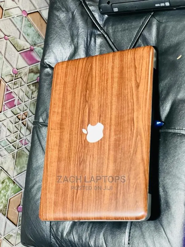 Laptop Apple MacBook 2011 4GB Intel Core I5 HDD 500GB · Photo 1