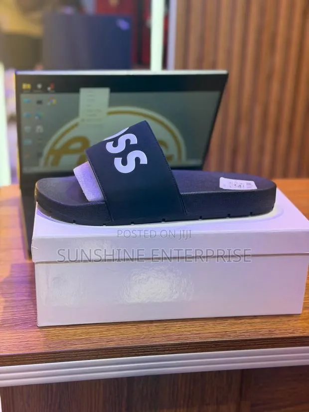Boss Slippers · Photo 1
