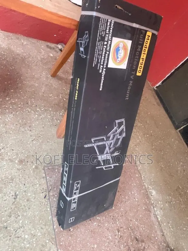 P900 Wall Mount Bracket for 55-120 Inch Smart TVS · Photo 1