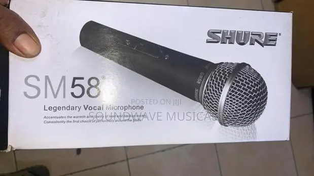 Shura Corded Mic · Photo 1
