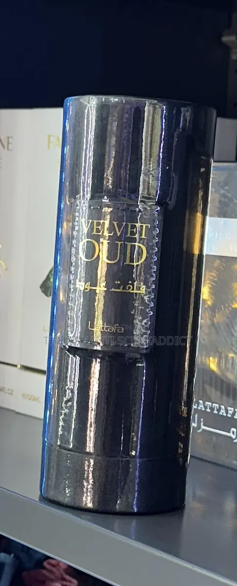 Velvet Oud Lattafa · Photo 1