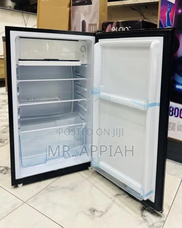 Premium Original Pearl Nasf1-110fl Table Top Refrigerator. · Photo 1