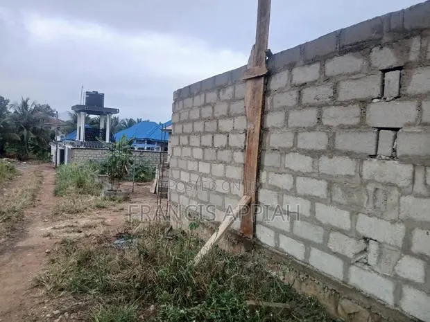4bdrm House in Owner, Nsawam Adoagyiri Municipal for sale · Photo 6