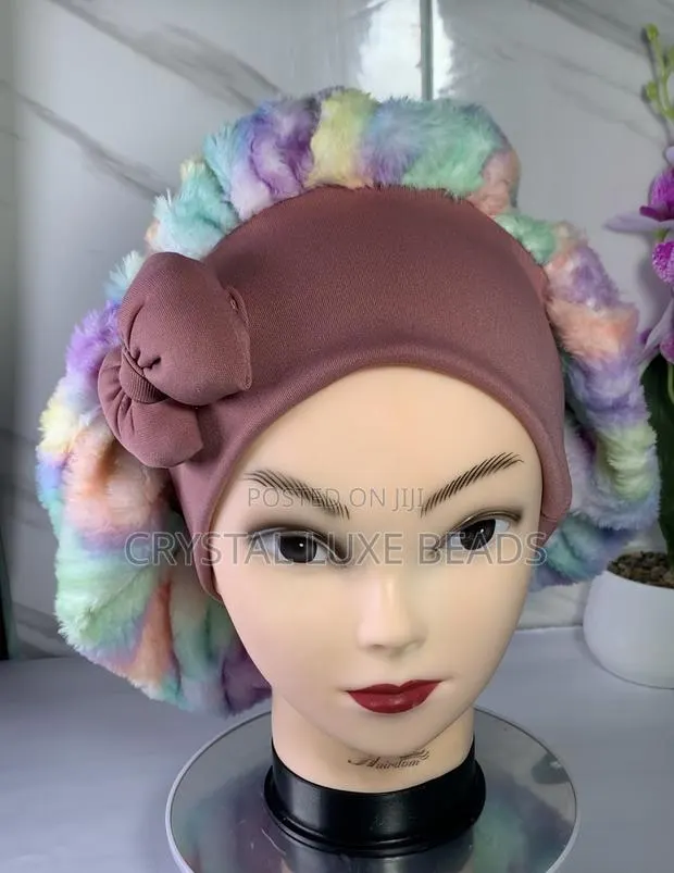 Sexy Fluffy Hair Bonnet · Photo 1