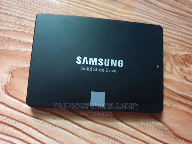 250gb Samsung Evo Ssd Drive · Photo 1