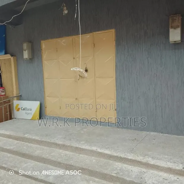 Shop for Rent at Koforidua · Photo 1