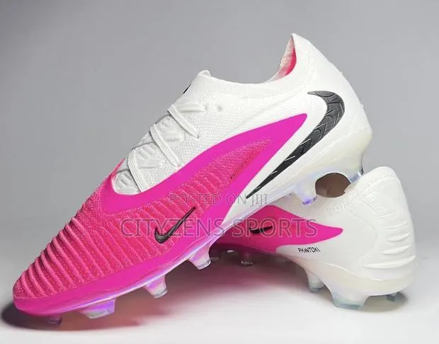 Nike Phantom 6 Breakout Pack · Photo 1