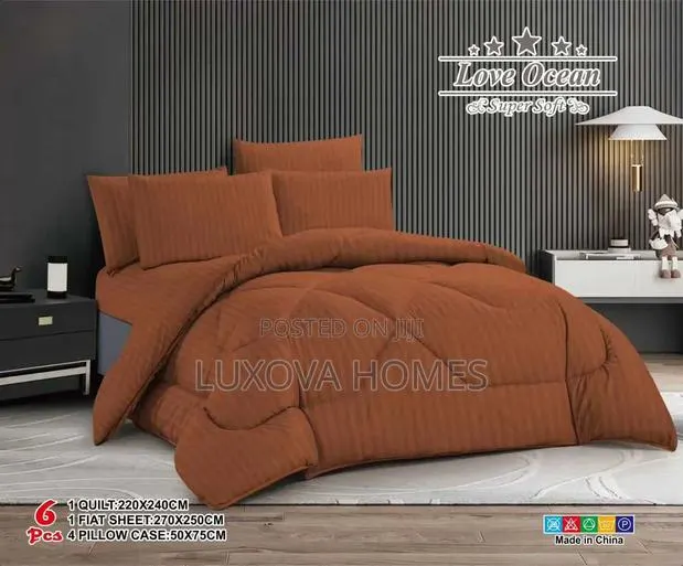 Give Your Bed a Royal Touch With Our Duvet Set. · Photo 1