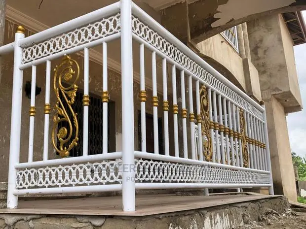 Beautiful Modern Design Balustrade | Quality Barristers · Photo 1