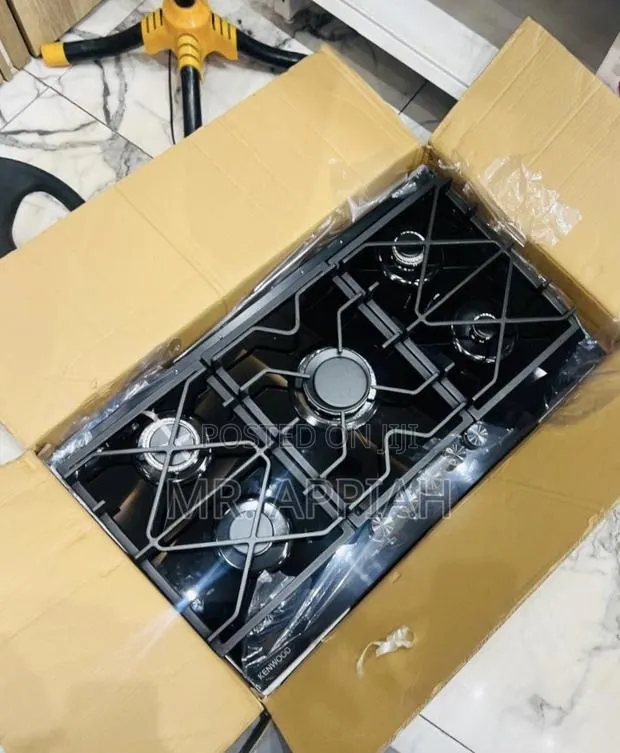 Shop Sleek Kenwood 90cm Tempered Glass Hob(Black). · Photo 1