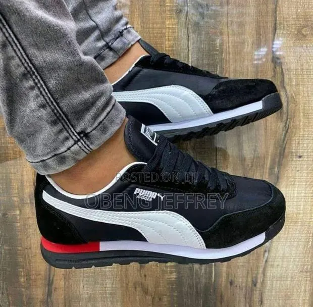 Original Puma Jogger Black/White · Photo 1