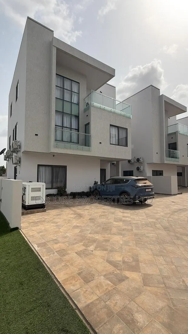5bdrm Apartment in East Legon for rent · Photo 1