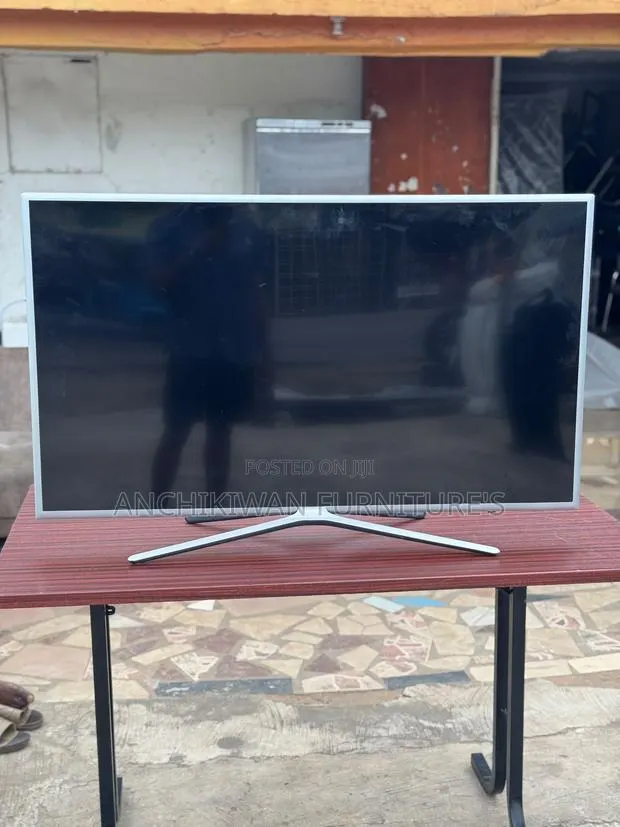 Samsung 50 Inches Uhd Tv/Bluetooth/Satelite /Netflix/Youtube · Photo 1