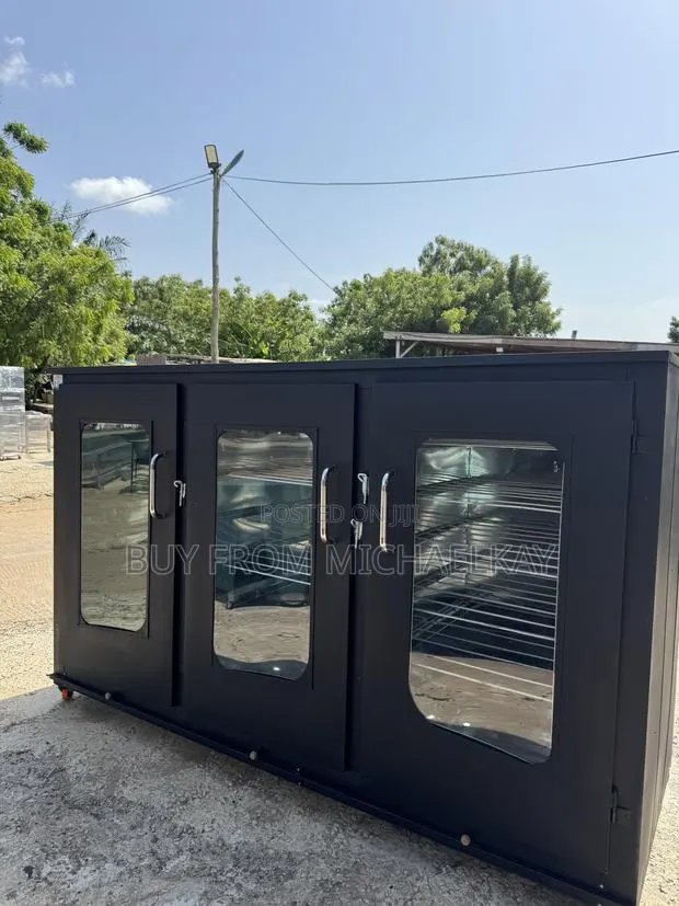 1 and Half Bags Gas Oven · Photo 1
