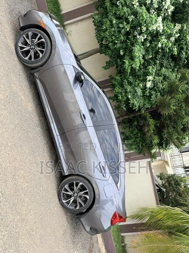 Honda Civic Sport Sedan 2020 Gray · Photo 1