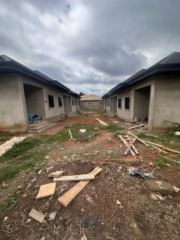 10bdrm Apartment in Berekum Municipal for sale · Photo 1
