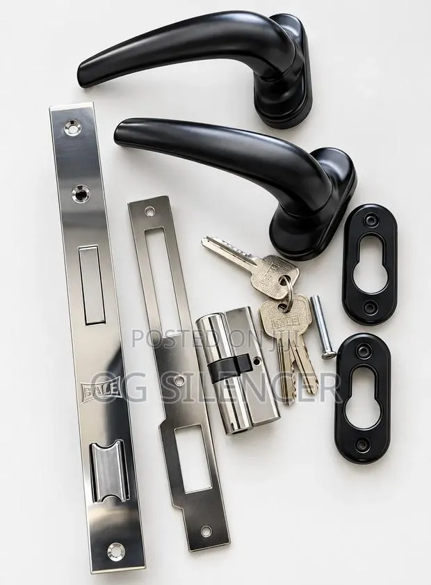 Glass Door Locks · Photo 1