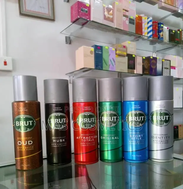 Brut Deodorant Spray · Photo 1