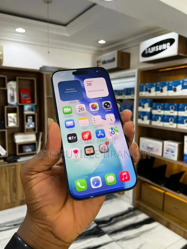 Apple iPhone 17 Pro Max 256 GB Blue · Photo 1