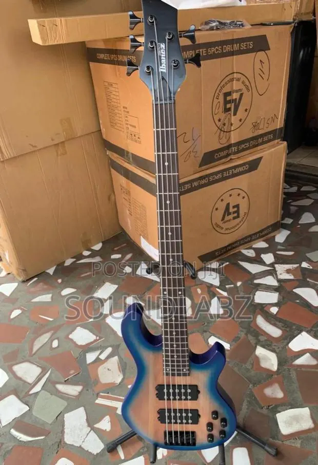 Ibanez Active Bass Guitar (Blue) · Photo 1