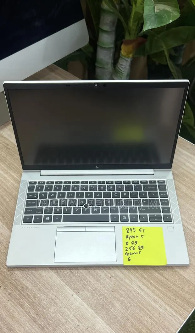 Laptop HP EliteBook 845 G7 16GB AMD Ryzen 5 SSD 256GB · Photo 1