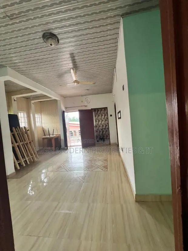 3bdrm Apartment in Teshe Okpoi Gonno, New Town for rent · Photo 1