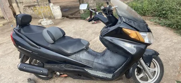 New Suzuki Burgman 2026 Black · Photo 1