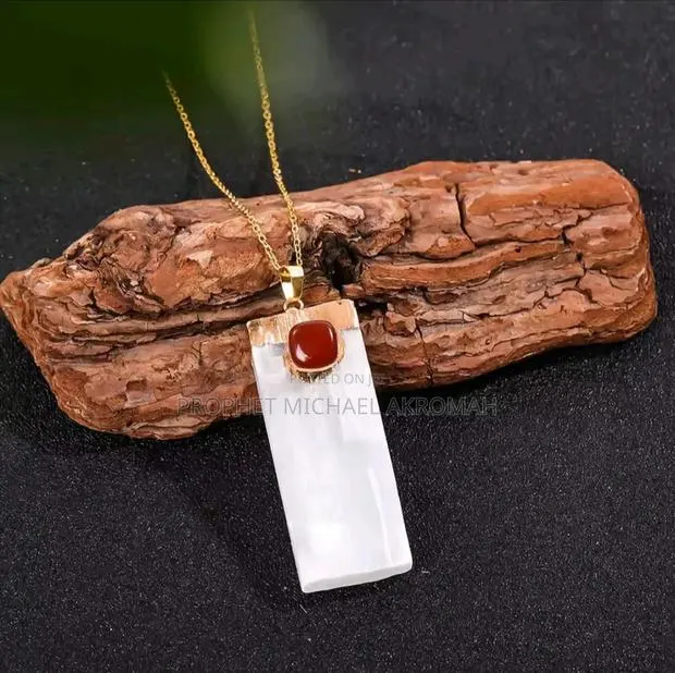 Natural Raw Red Agate · Photo 1