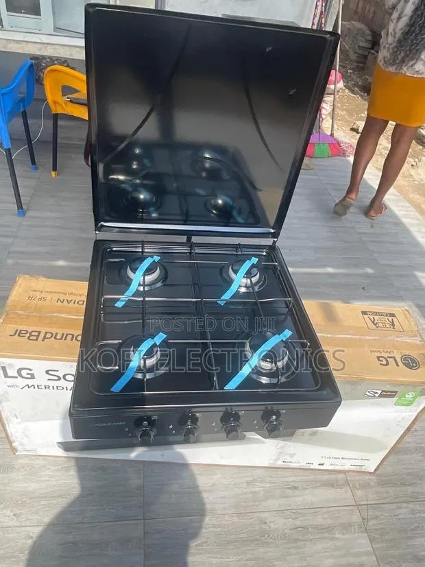 Volcano 4 Burner Cooker Spacious Cooking Convenience · Photo 1