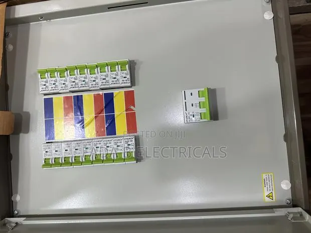 Distribution Board · Photo 1