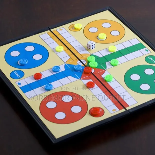 Family Foldable Ludo Game · Photo 1
