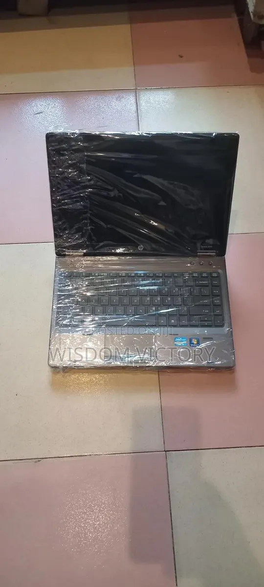 New Laptop HP 14-dq2031tg 8GB Intel Core i5 HDD 500GB · Photo 1