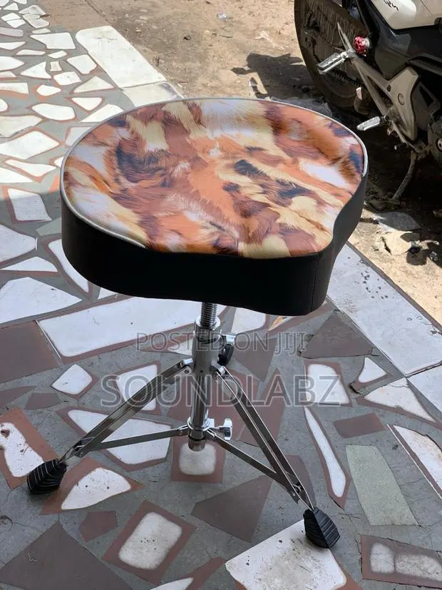 Drum Throne, Padded Seat Height Adjustable Drum Seat · Photo 1