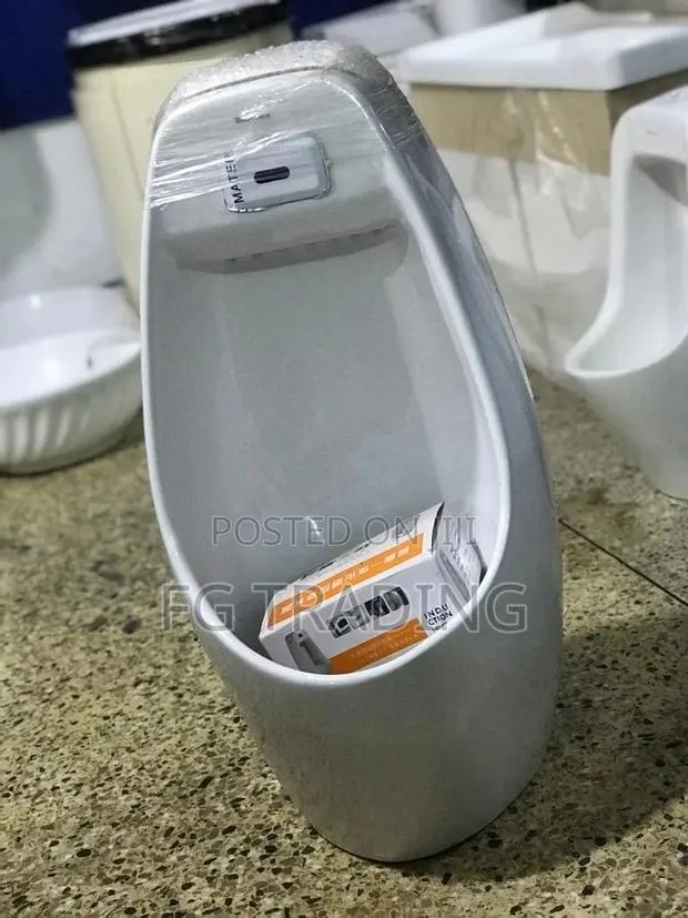 Sensor Urinal Pot - Urinal Bowl - Automatic Urinals · Photo 1