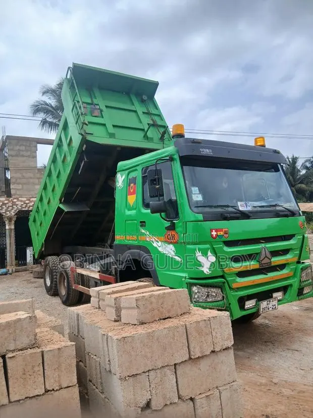Howo Dump Truck · Photo 1