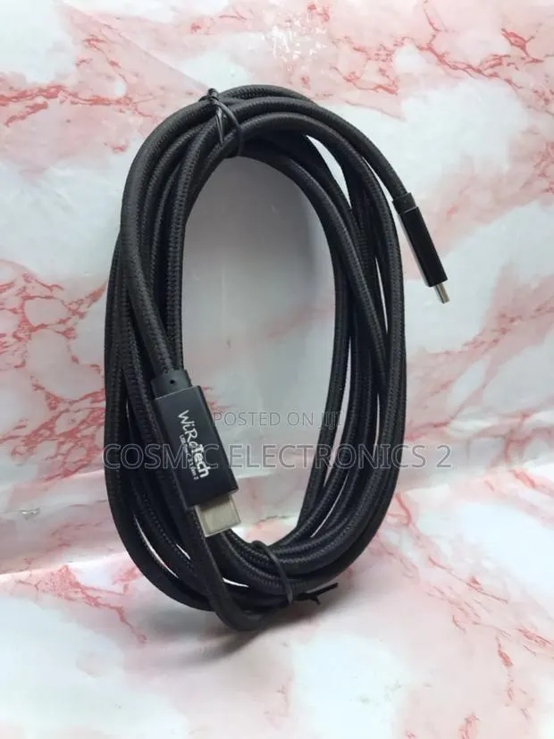 Premium USB-C to USB-C Video 100W PD Cable · Photo 1