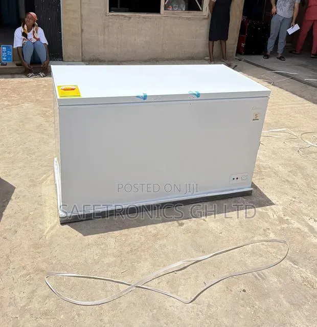 Order White Midea 418ltrs Chest Freezer · Photo 1