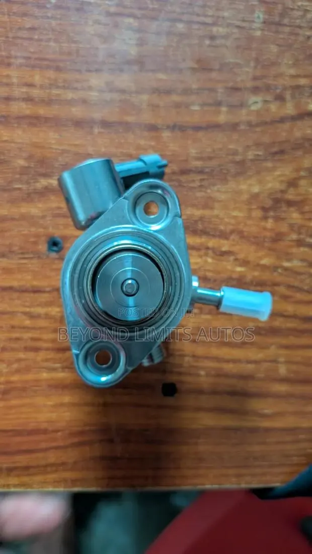 Hyundai Sonata High Pressure Fuel Pump · Photo 1