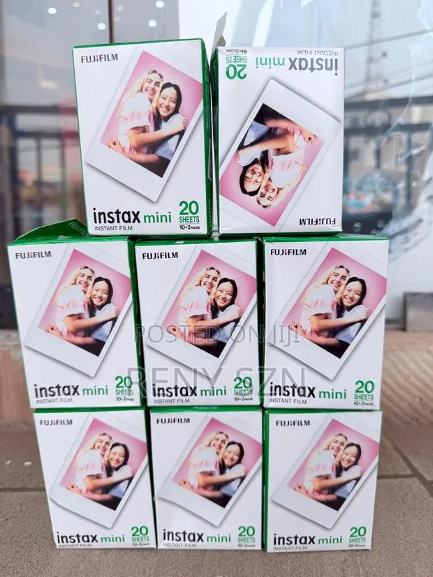 Fujifilm Instax Mini Film · Photo 1