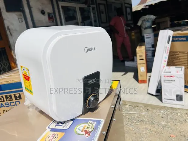 Midea 10 LTRS Water Heater (D10-20vi)2000w · Photo 1