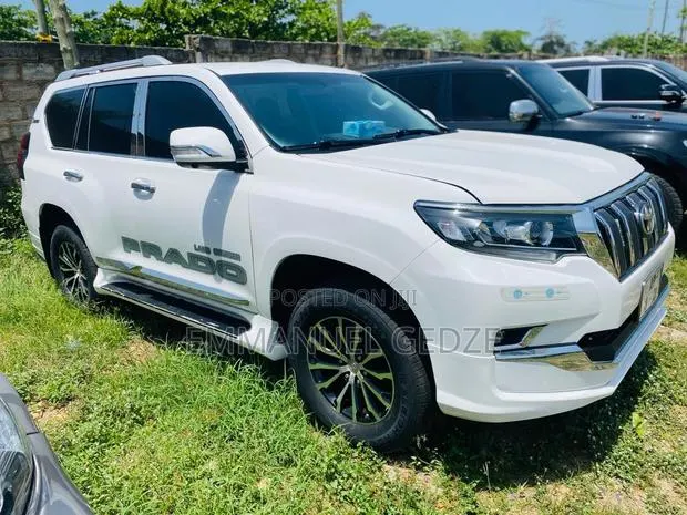 Land Cruiser Prado - For Rent · Photo 1