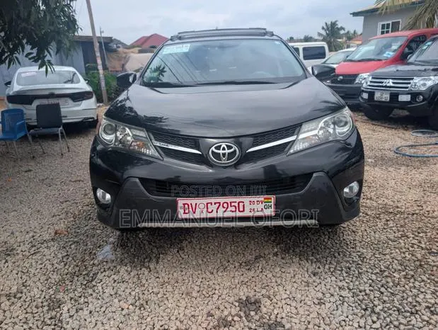 Toyota RAV4 2016 Black · Photo 1