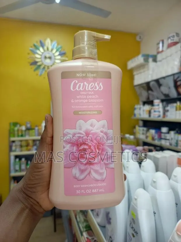 Caress Body Wash - 30oz / 887ml