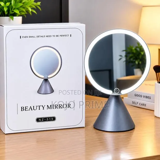 Led Beauty Mirror · Photo 1