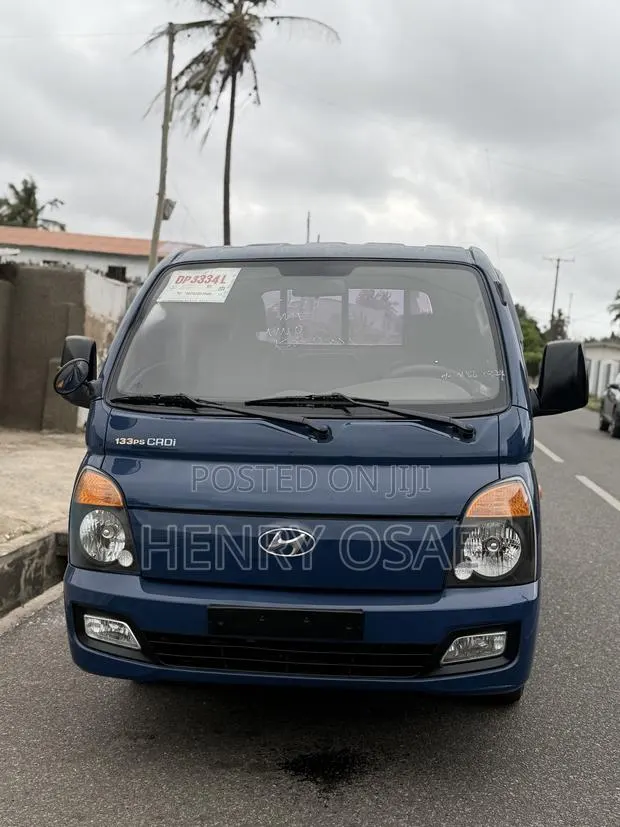 Hyundai Porter II 2013 Blue · Photo 1