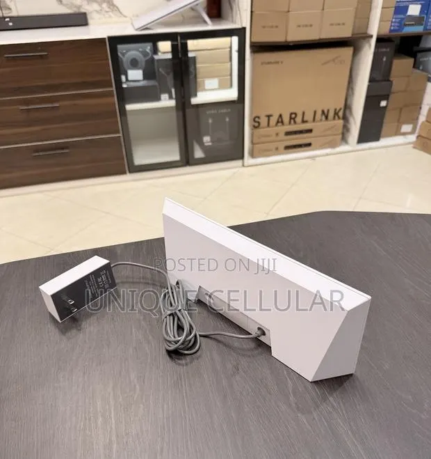 Starlink Mesh Router for WiFi Extension (Works for Both Mini/Standard) · Photo 1