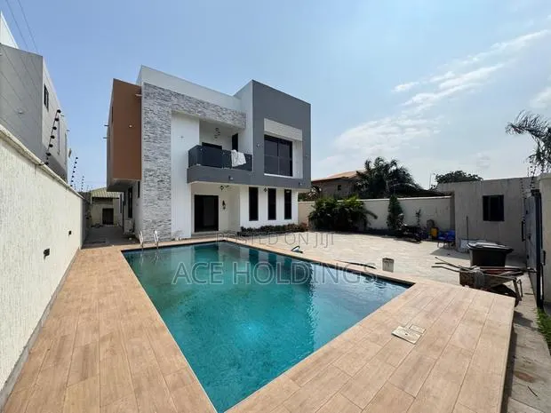 4bdrm House in West Trasacco, School Junction for sale · Photo 1
