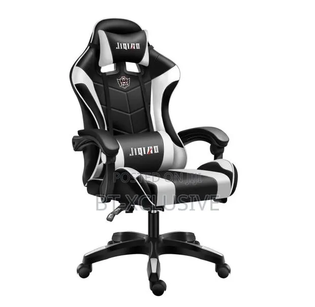 Gaming Chair in an Office Chair Look · Photo 4